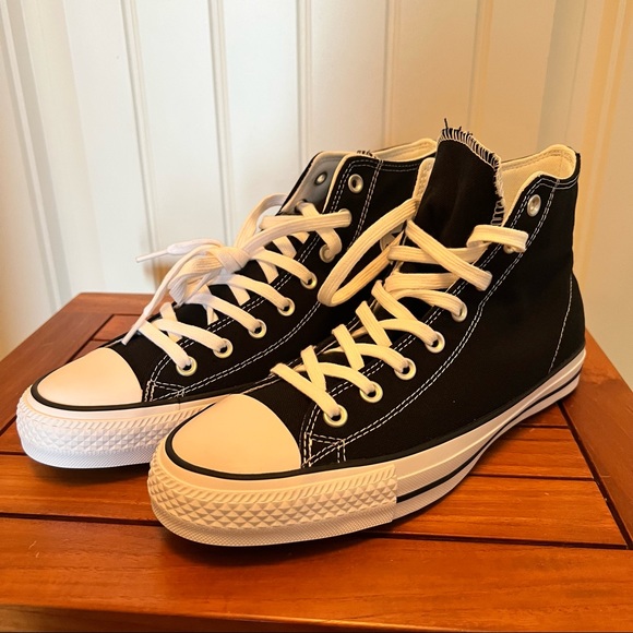 Converse CTAS Pro HI. 
(Discontinued model) - Picture 3 of 12